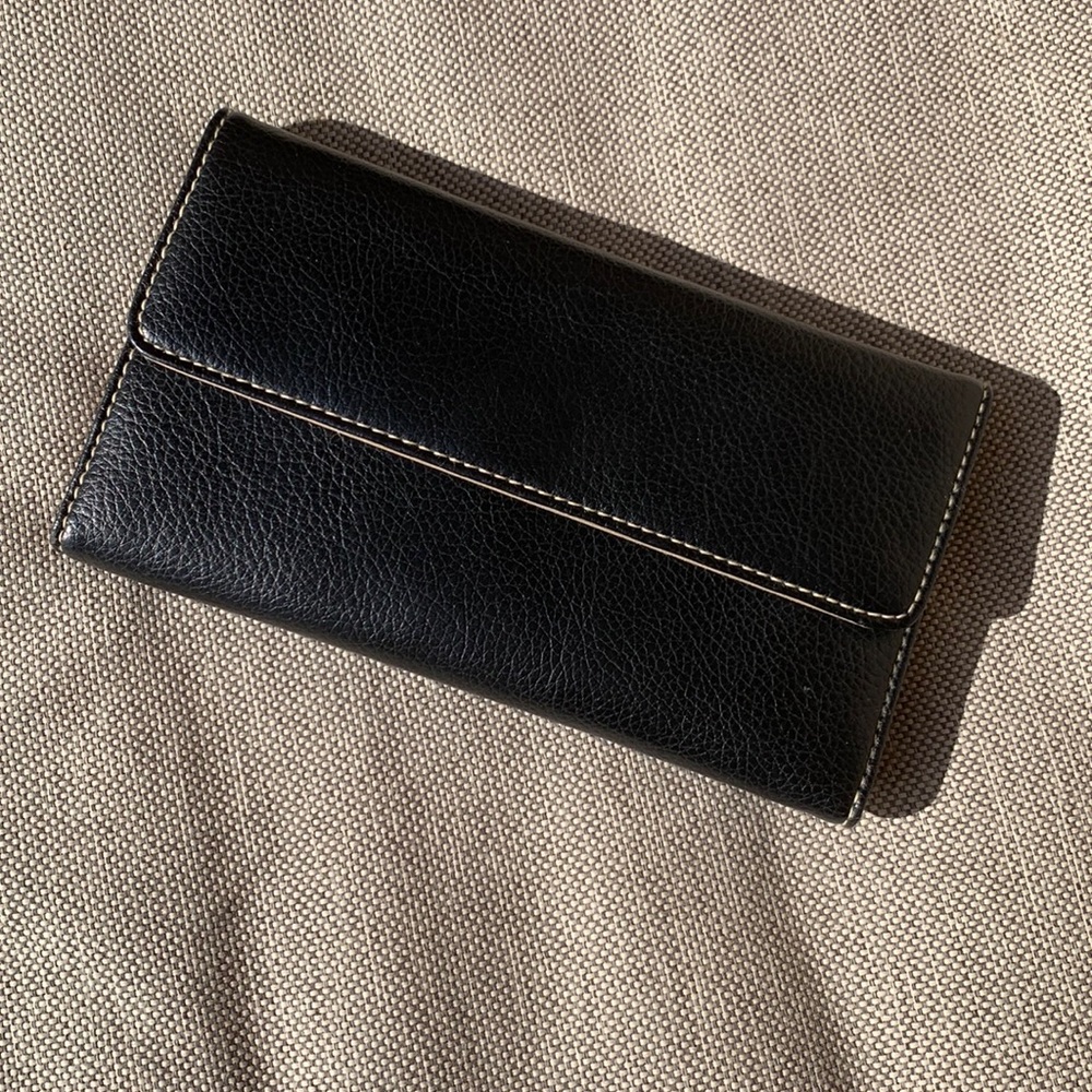 Black wallet Vegan